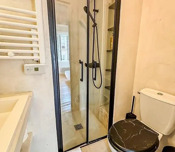 Saint Nico Captain 5 Min To Port, Train Station & Apartamento